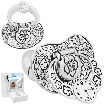 Białe z niebieską kokardką