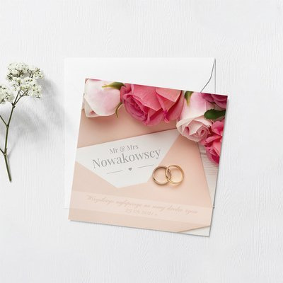 Różany wzór z obrączkami